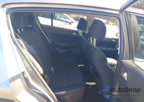 2018 Kia Sportage Lx из США, поврежденный, VIN KNDPMCAC3J7361731